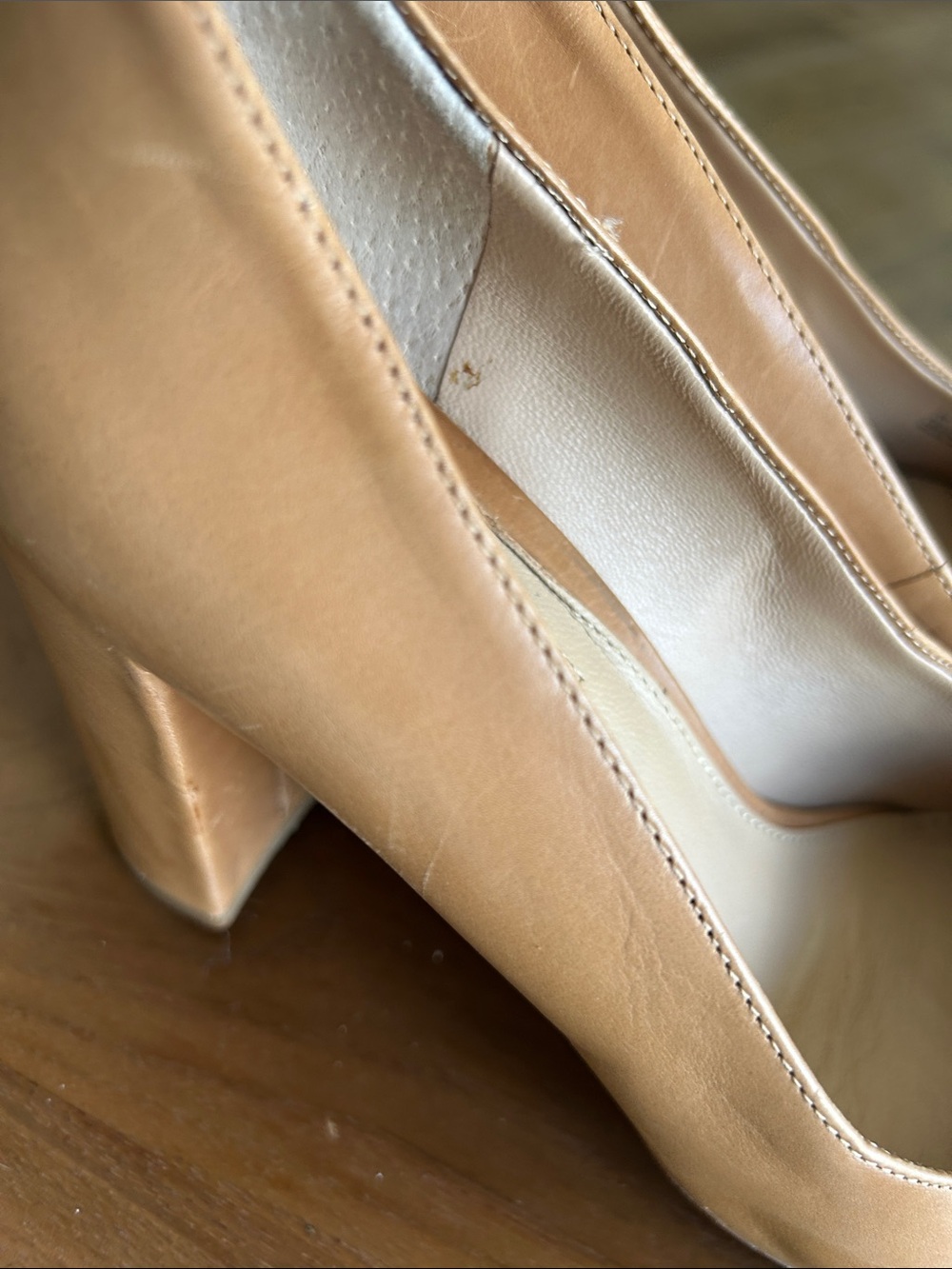 ANTONIO MELANI Nude/Tan Pointed-Toe Leather Pumps - Picture 4 of 9